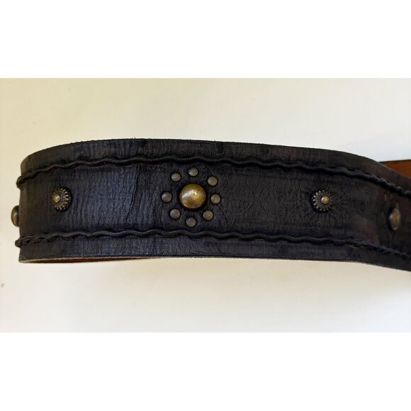Fossil Leather Belt with studs and embossed leather - Picture 5 of 5